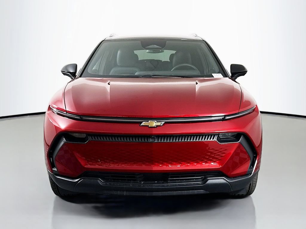 New 2026 Chevrolet Equinox EV LT image 2