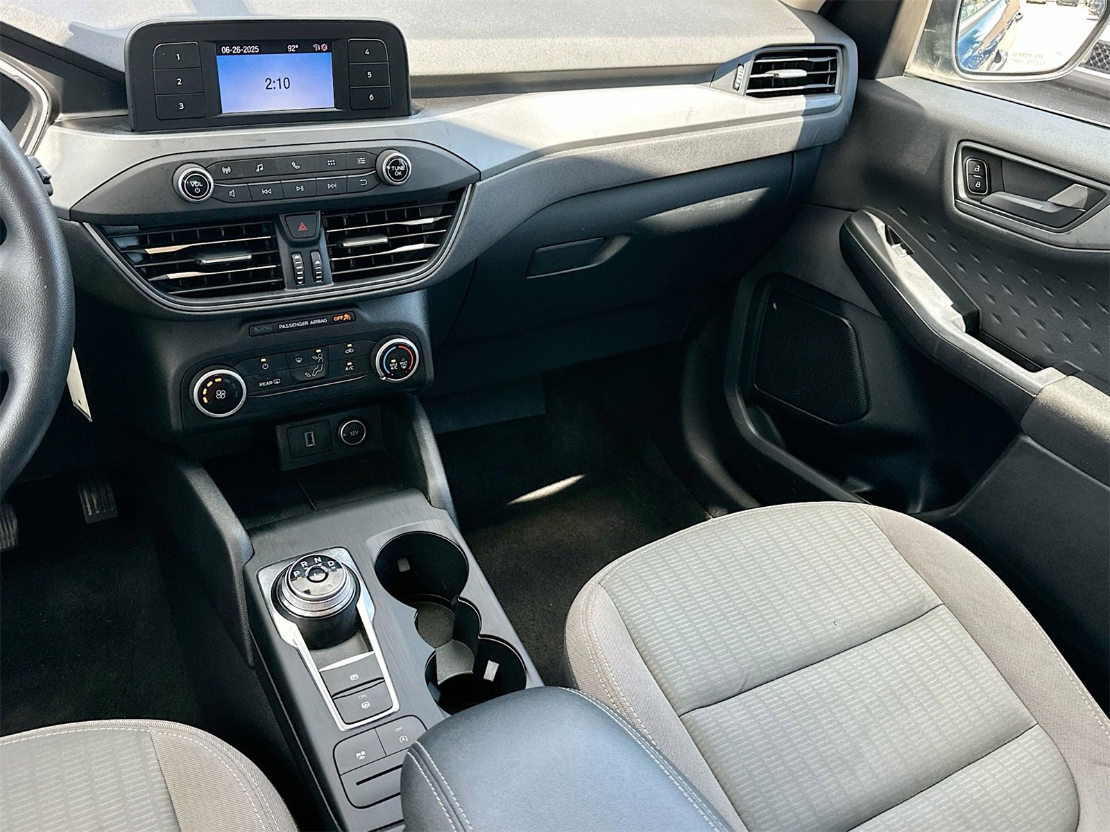 Used 2020 Ford Escape S image 21