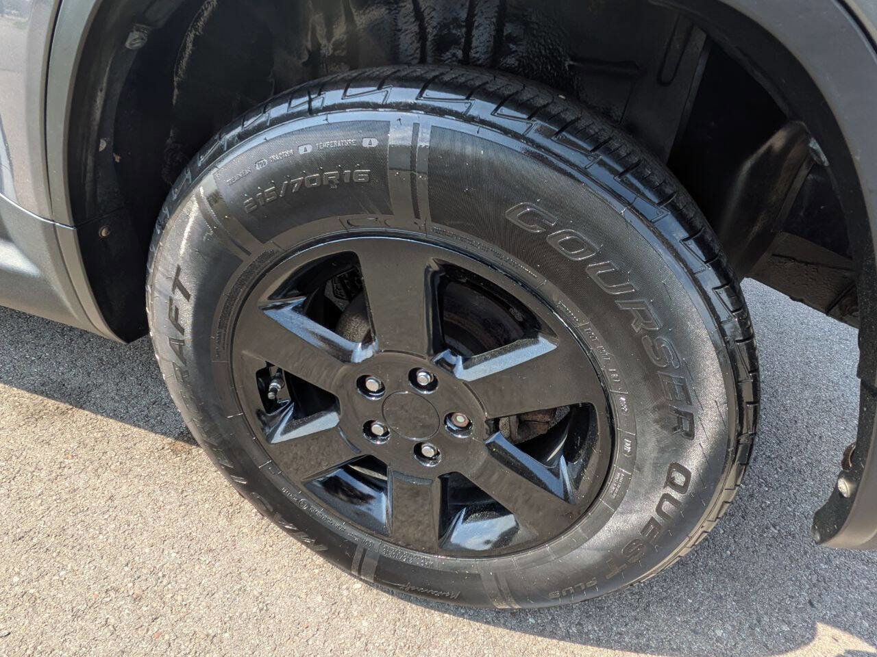 Used 2011 Honda Element EX image 9