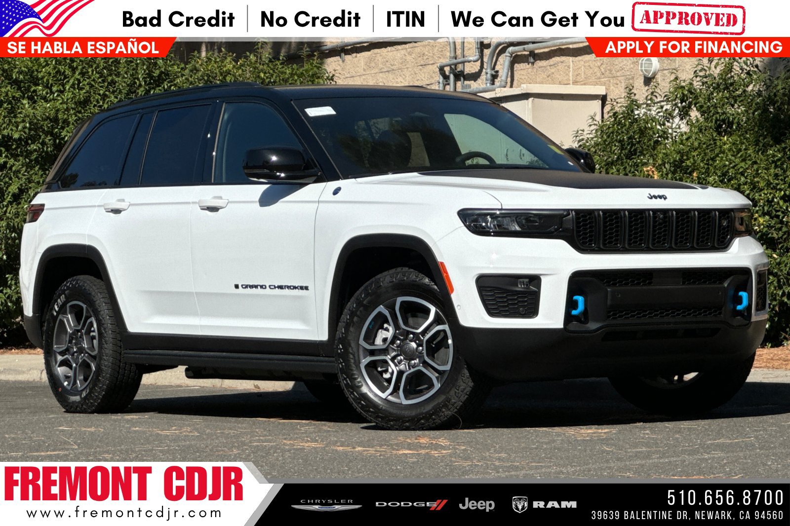 New 2023 Jeep Grand Cherokee Trailhawk w/ Advanced Protech Group II