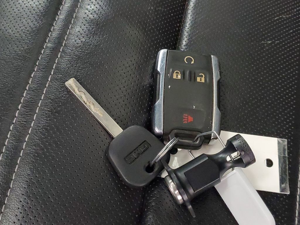 Used 2018 GMC Sierra 1500 Denali w/ Denali Ultimate Package image 26