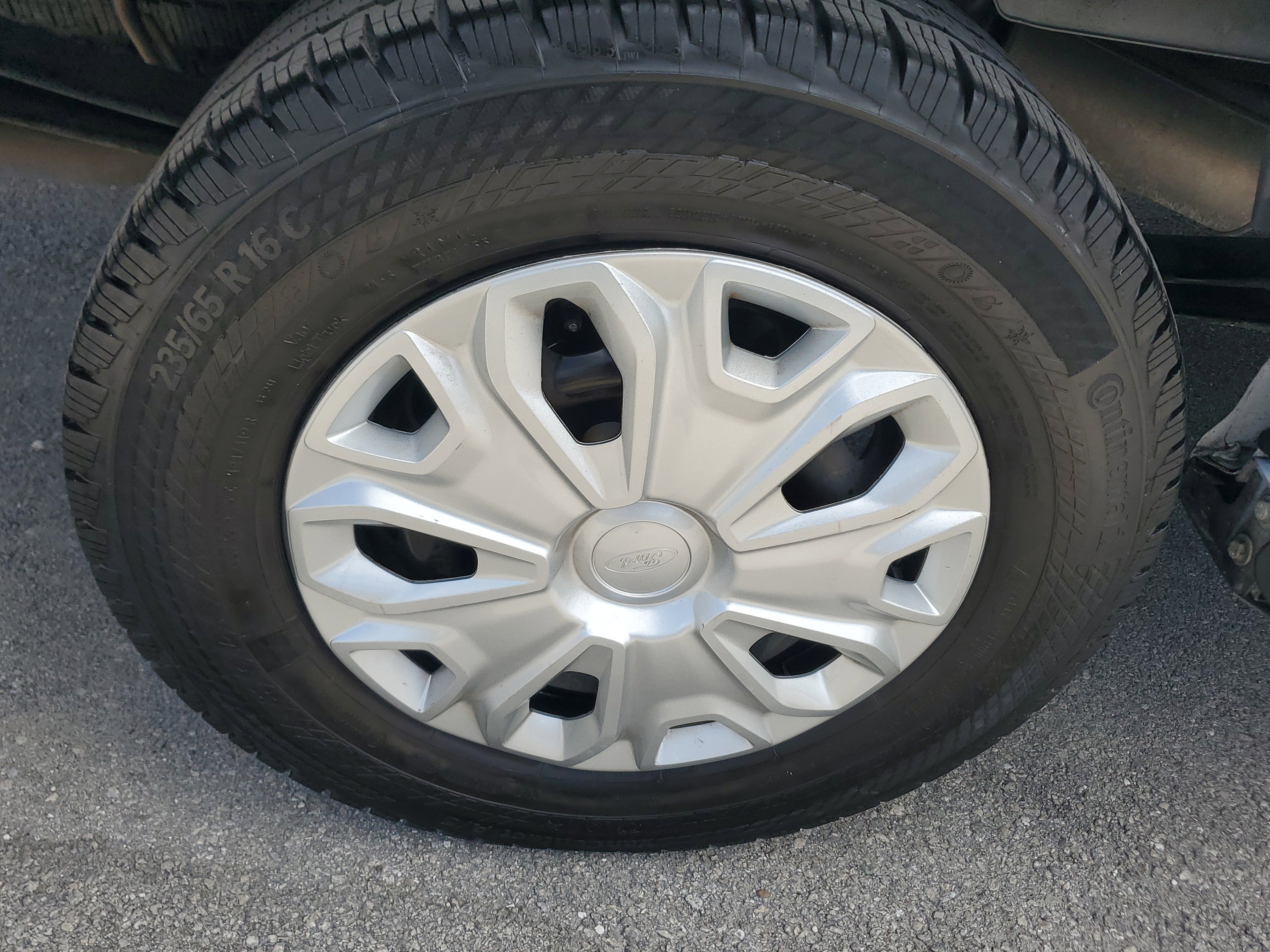 Used 2022 Ford Transit 250 Low Roof w/ Exterior Upgrade Package image 10