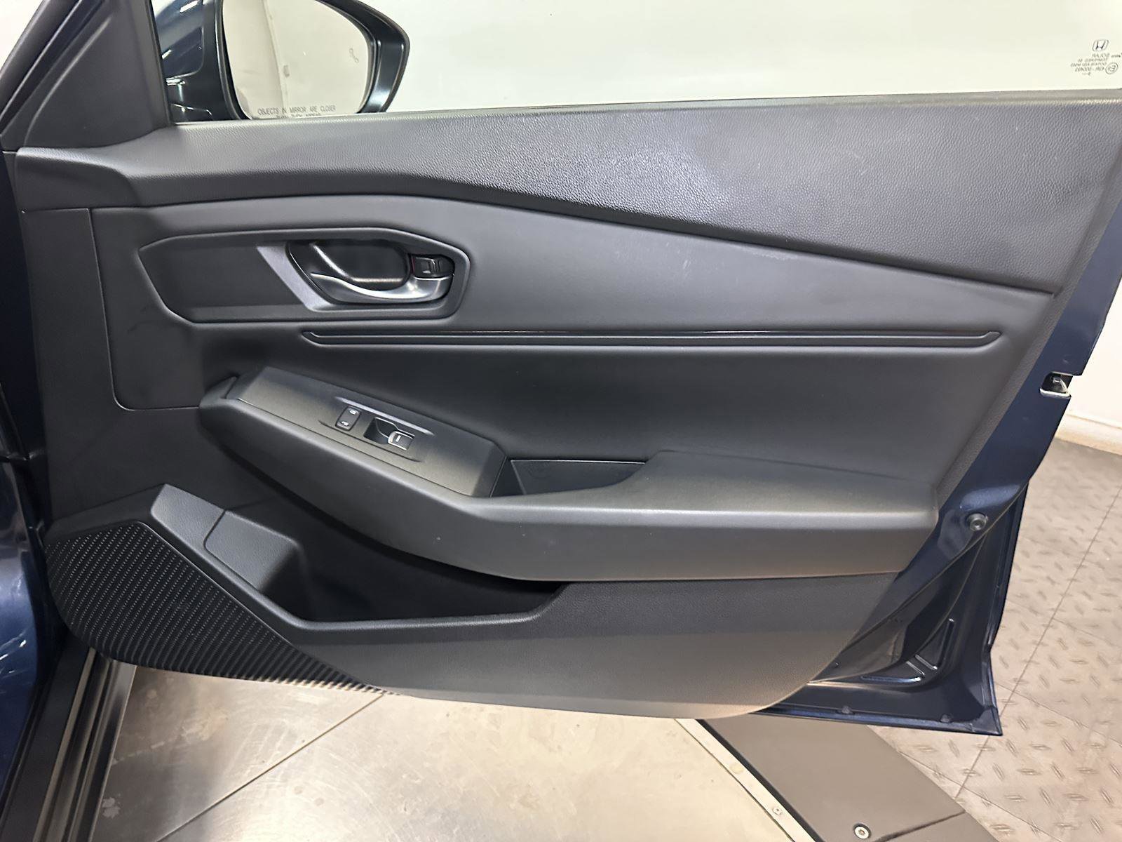 Used 2024 Honda Accord EX image 37