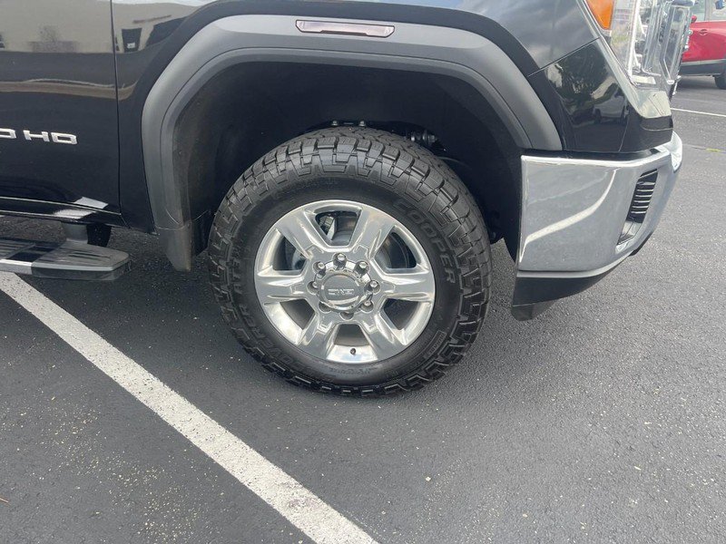 Used 2022 GMC Sierra 2500 SLE w/ SLE Value Package; AWD/4WD image 8