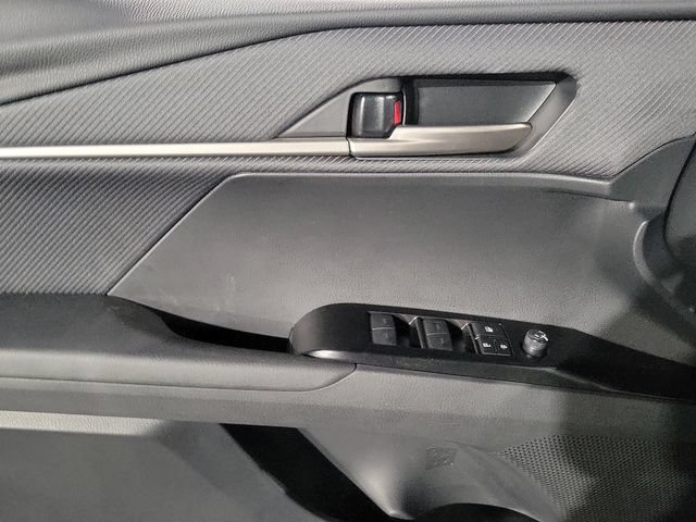 Certified 2025 Toyota Camry SE w/ Convenience Package AWD/4WD image 11