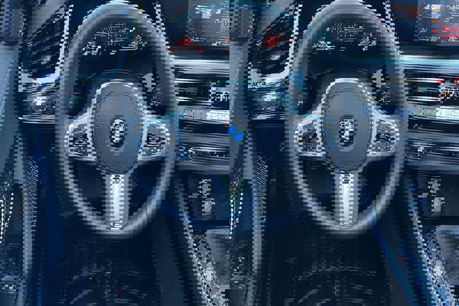 Used 2025 BMW Z4 M40i w/ Edition image 16