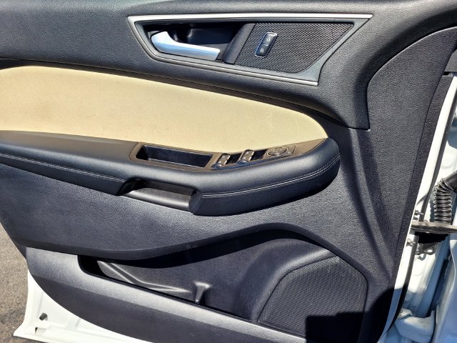 Certified 2019 Ford Edge SEL FWD image 14