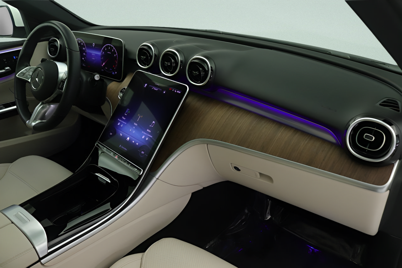 Certified 2024 Mercedes-Benz C 300 Sedan image 22