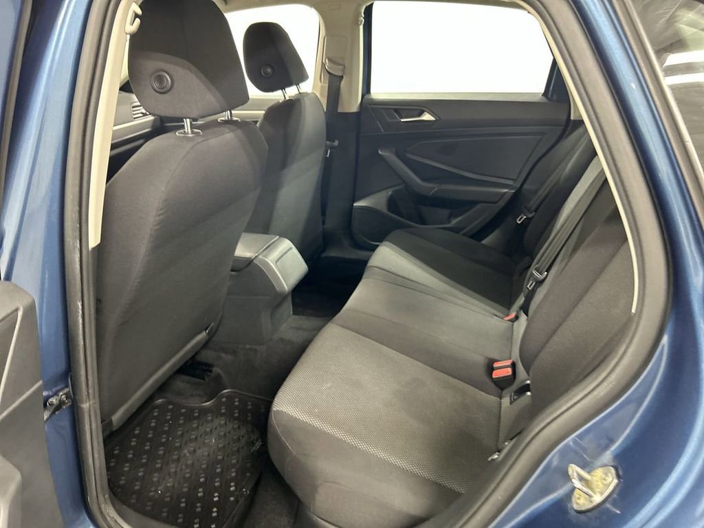 Used 2019 Volkswagen Jetta S image 19