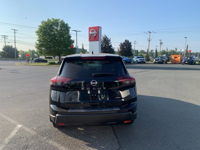 New 2026 Nissan Rogue SV image 6