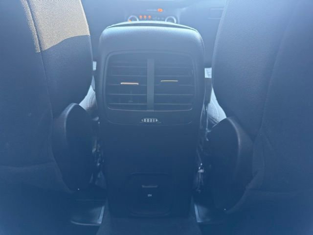 Used 2020 Ford Escape SE image 23