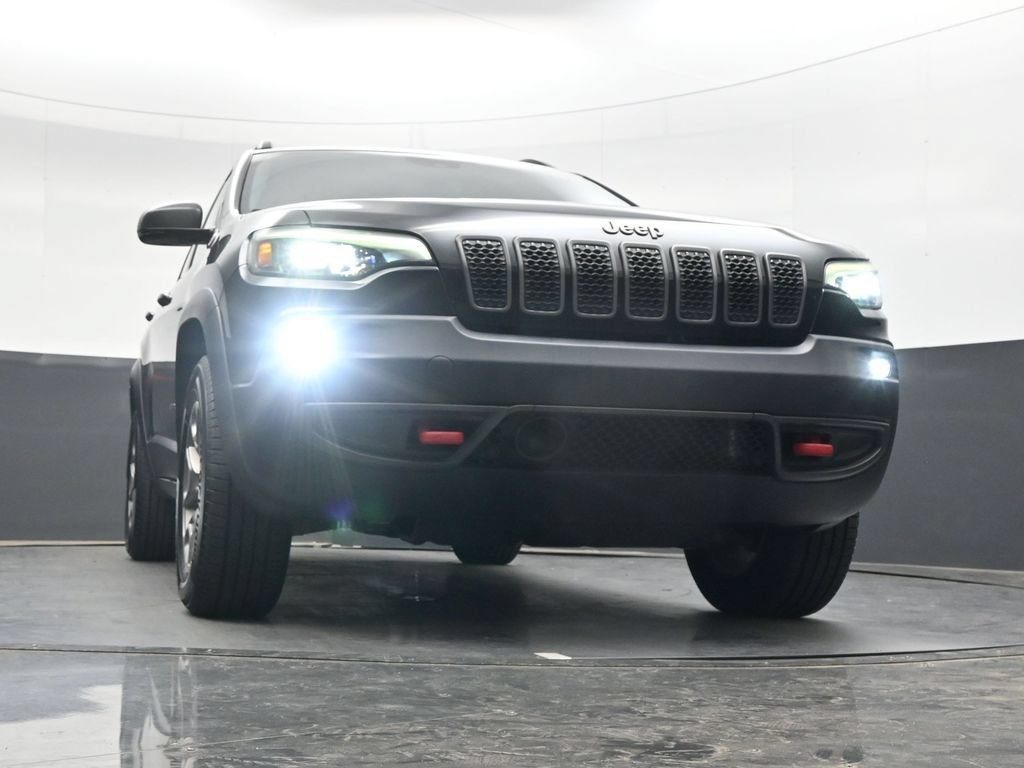 Used 2021 Jeep Cherokee Trailhawk AWD/4WD image 49