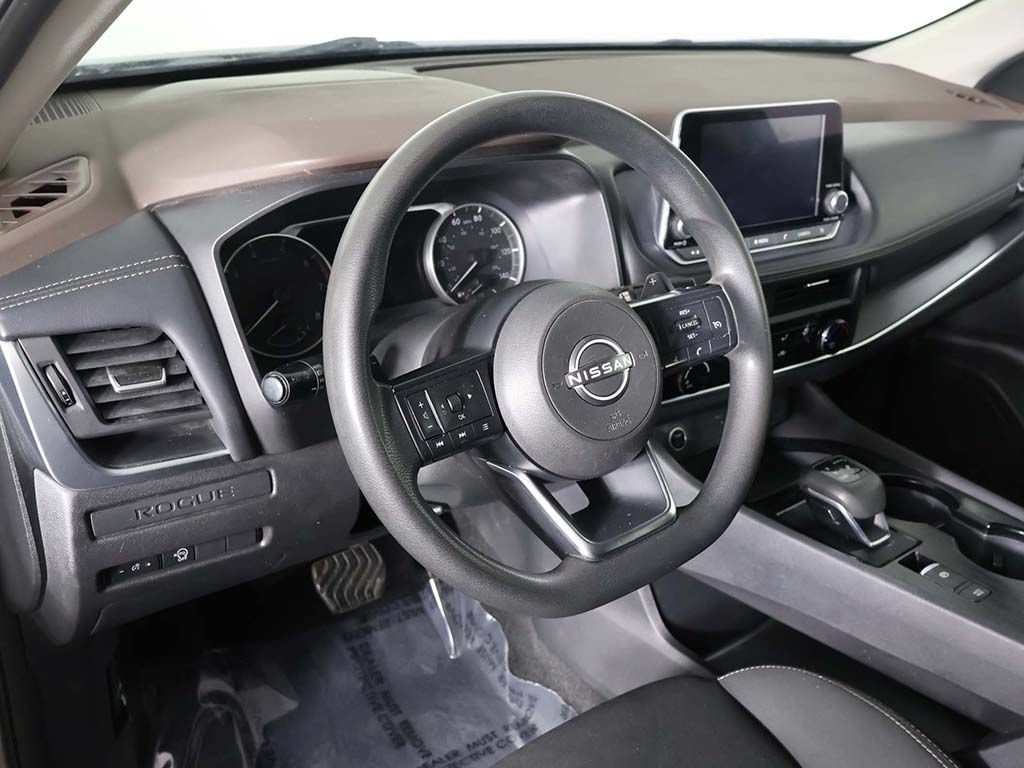 Used 2023 Nissan Rogue S AWD/4WD image 31
