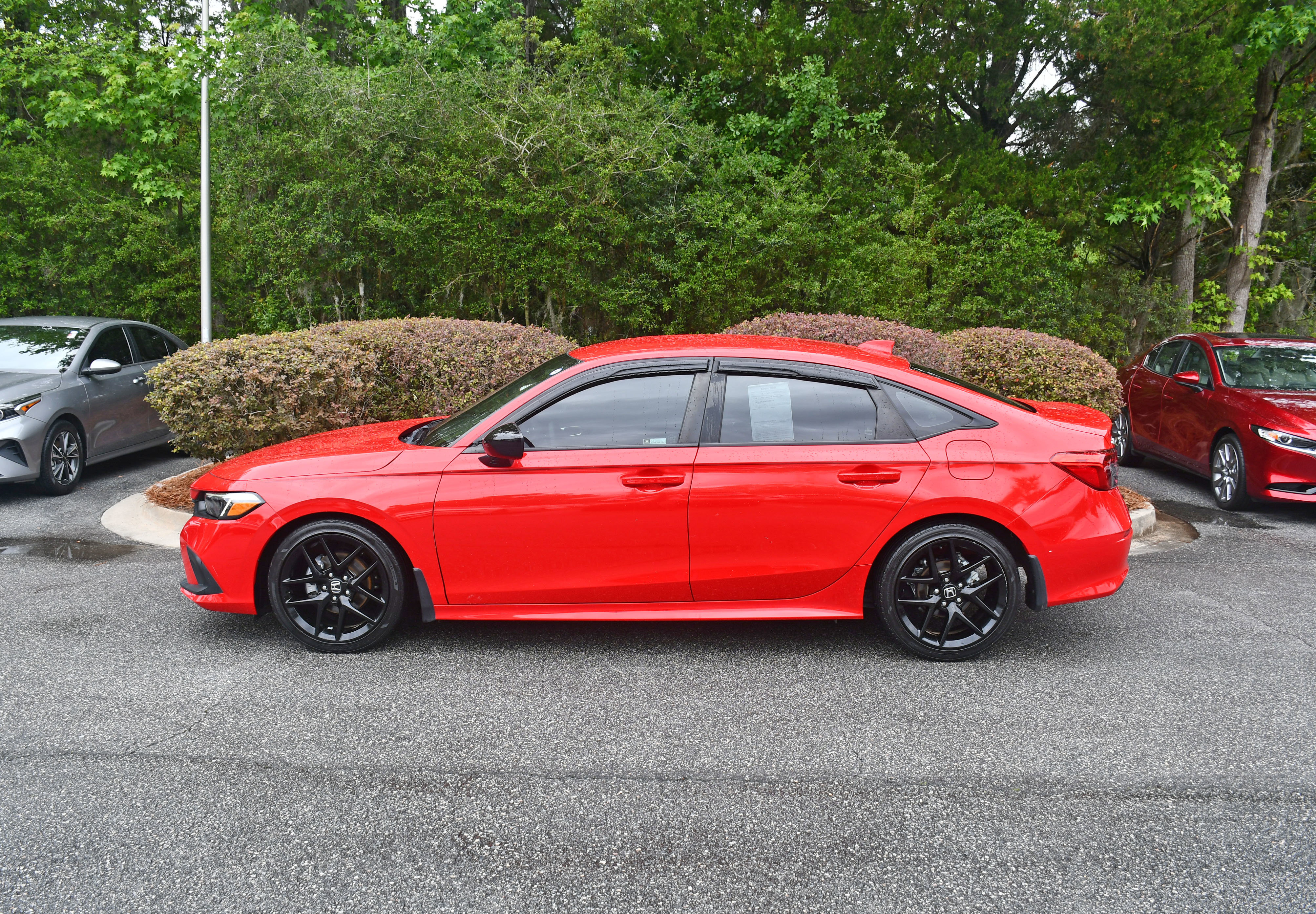 Used 2024 Honda Civic Sport image 2