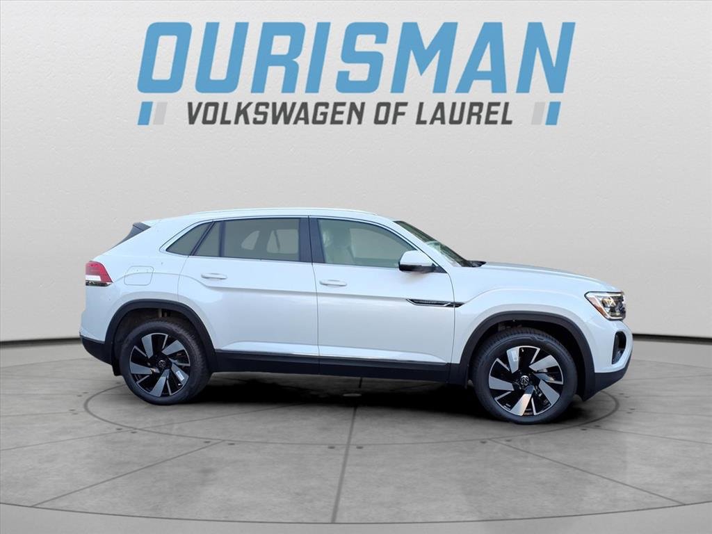 New 2026 Volkswagen Atlas Cross Sport SEL image 2