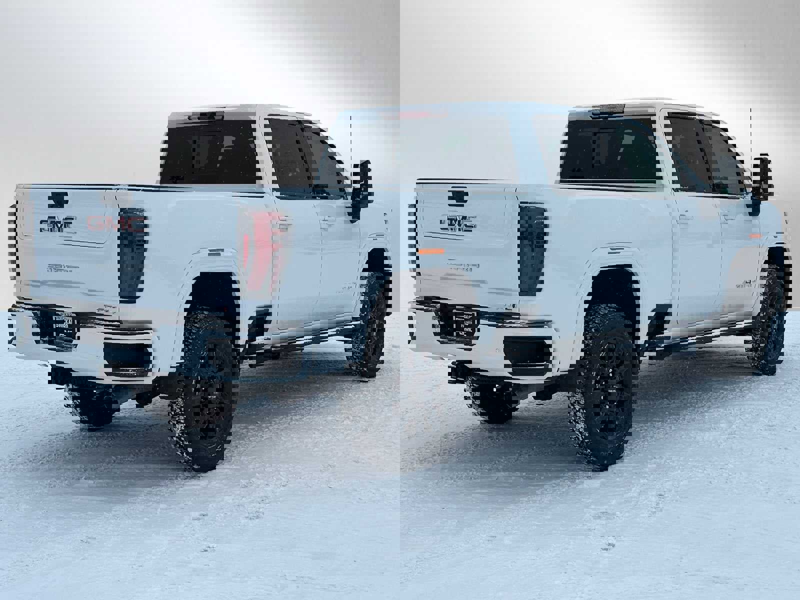 New 2026 GMC Sierra 2500 AT4 w/ AT4 Premium Plus Package image 3