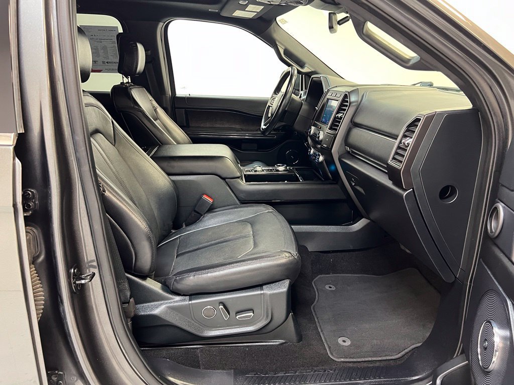 Used 2020 Ford Expedition Max Limited w/ Equipment Group 301A AWD/4WD image 35
