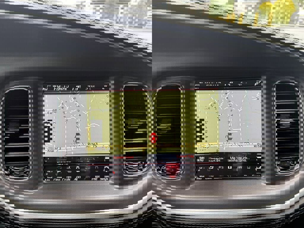 Used 2020 Dodge Charger Scat Pack w/ Dynamics Package image 17