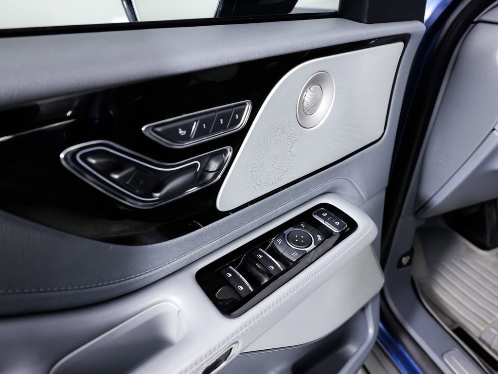 Used 2020 Lincoln Aviator Grand Touring w/ Equipment Group 302A image 27