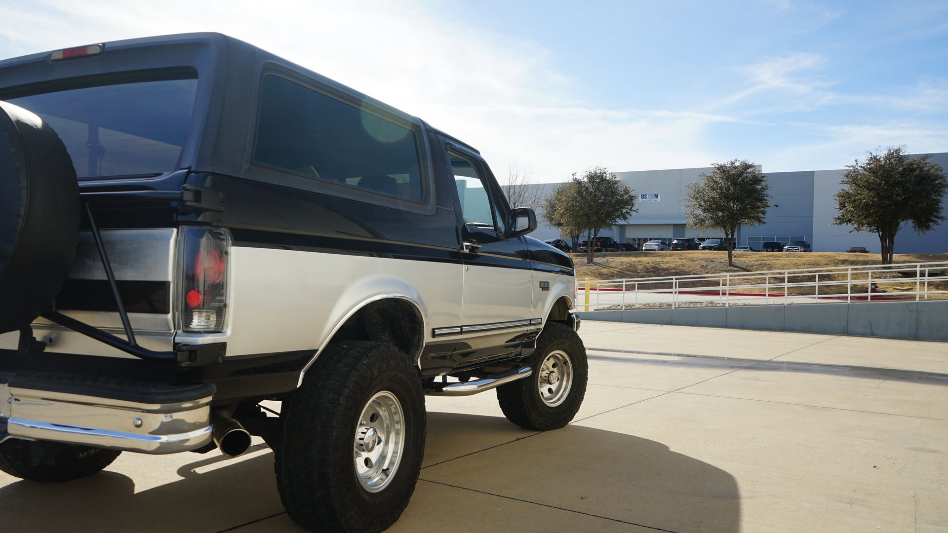 Used 1995 Ford Bronco XLT image 31