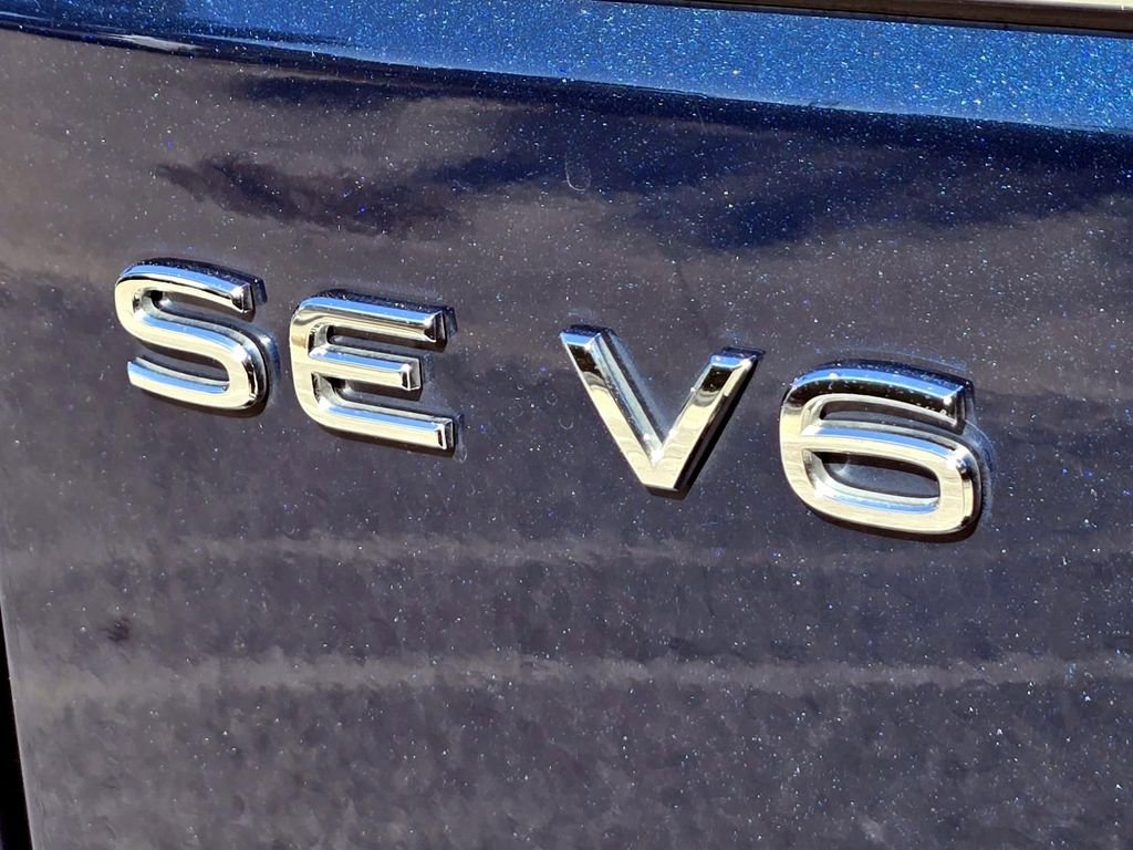 Used 2023 Volkswagen Atlas SE w/ Panoramic Sunroof Package image 7