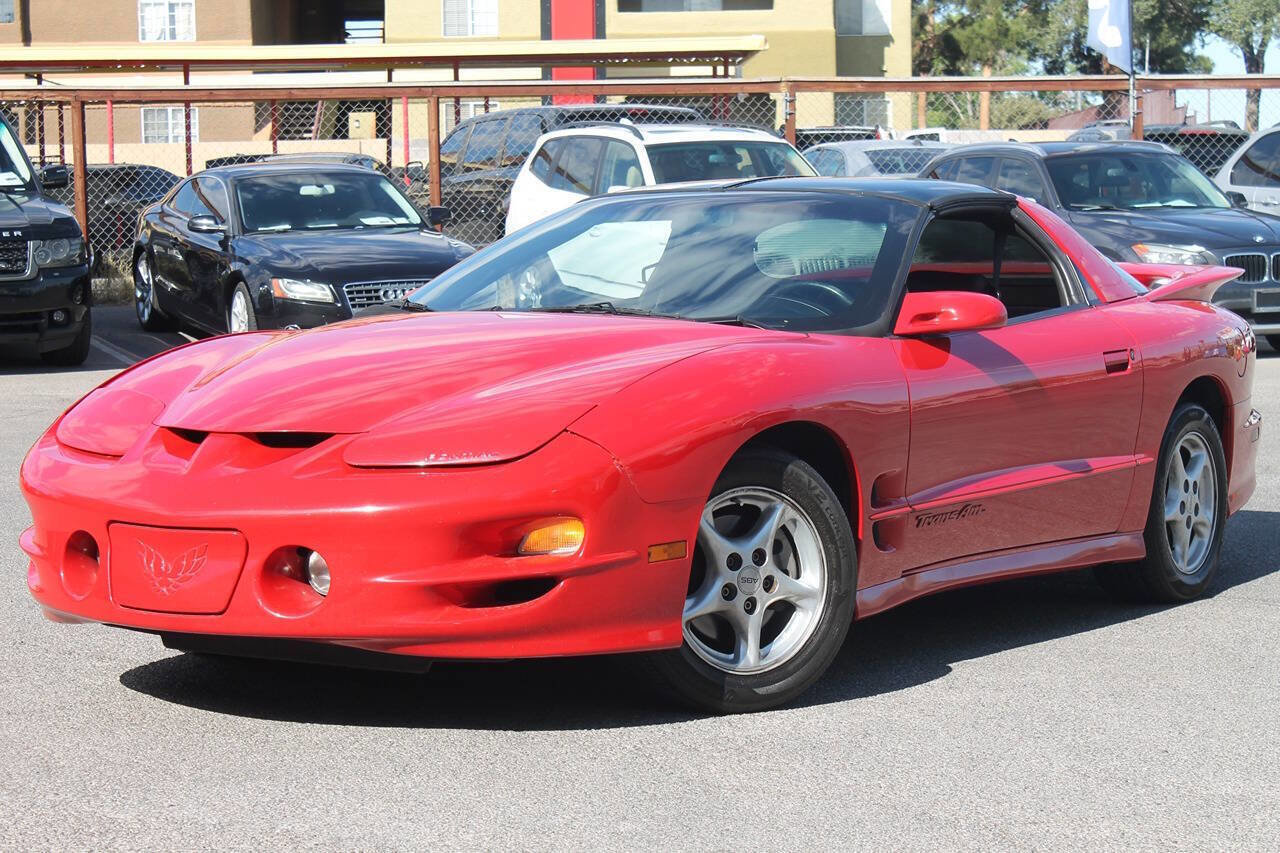 Used 2000 Pontiac Firebird Formula w/ Security Pkg RWD image 3