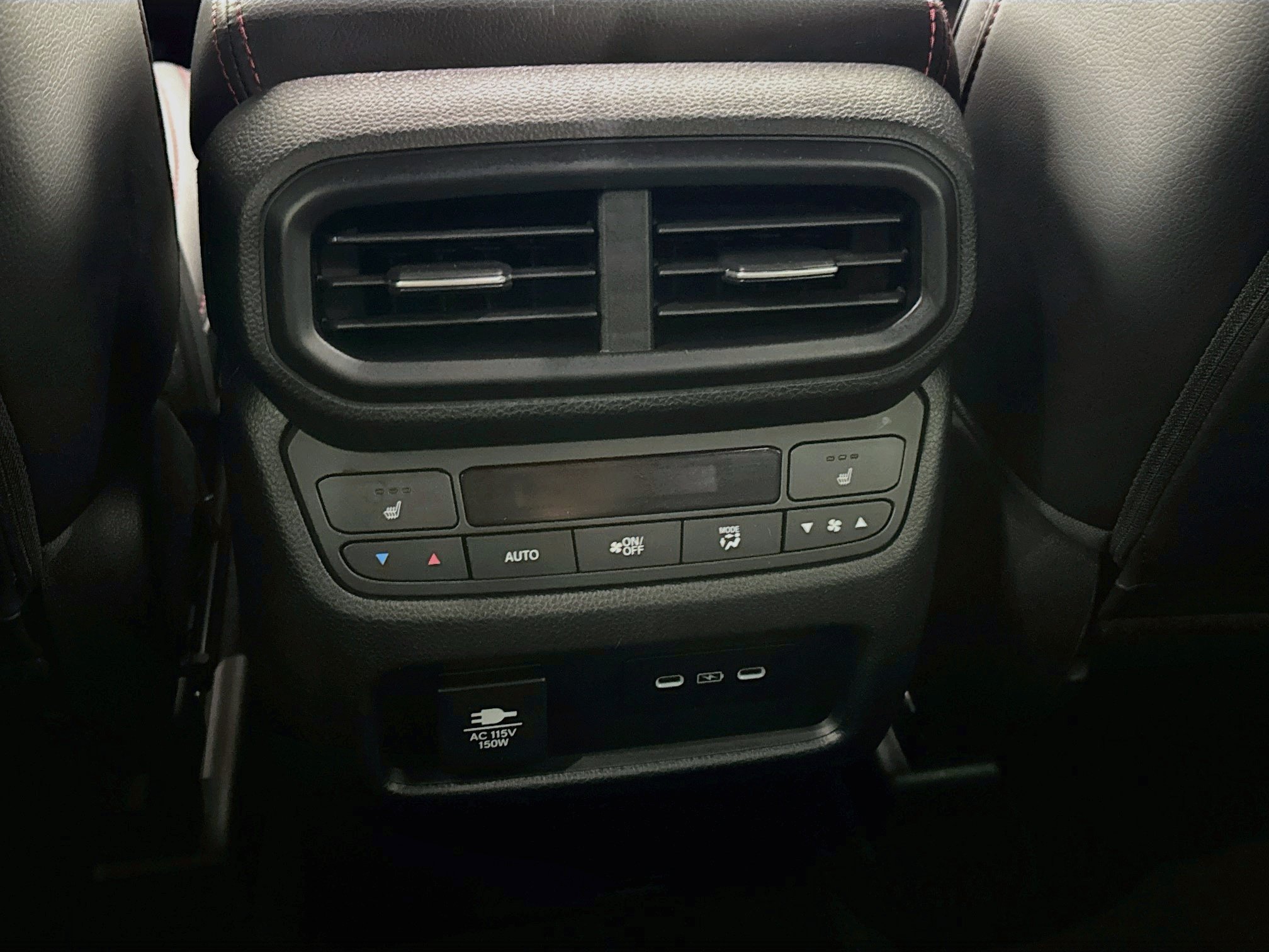 Certified 2025 Honda Pilot Black Edition image 27