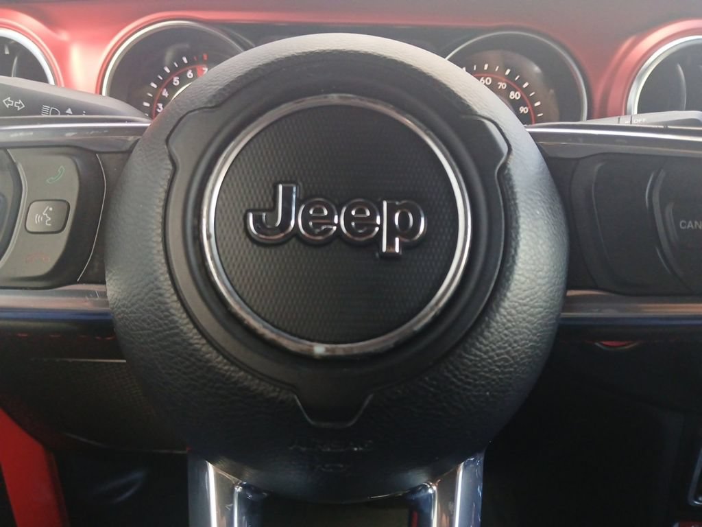 Used 2022 Jeep Gladiator Rubicon w/ LED Lighting Group AWD/4WD image 5