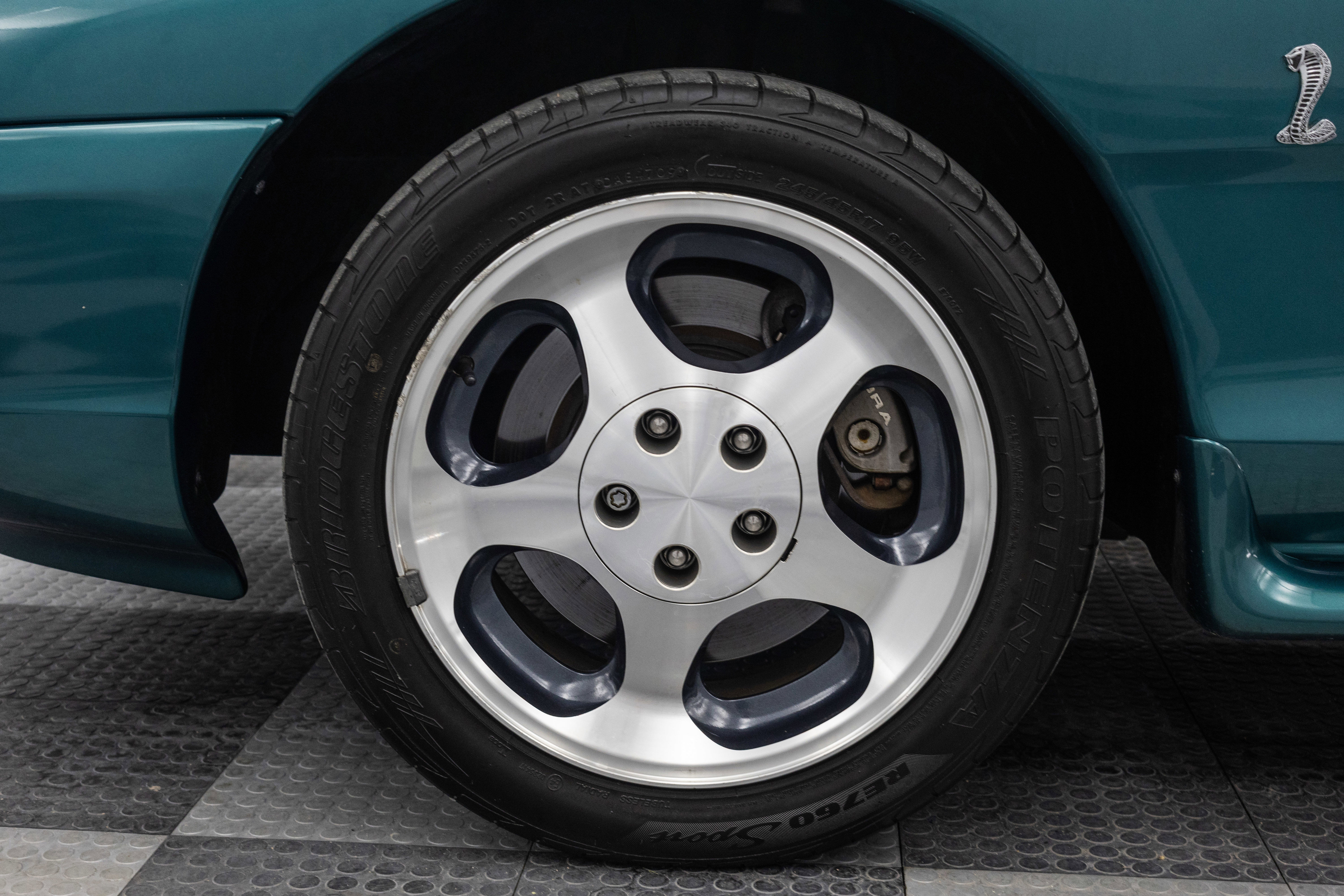 Used 1997 Ford Mustang Cobra RWD image 14