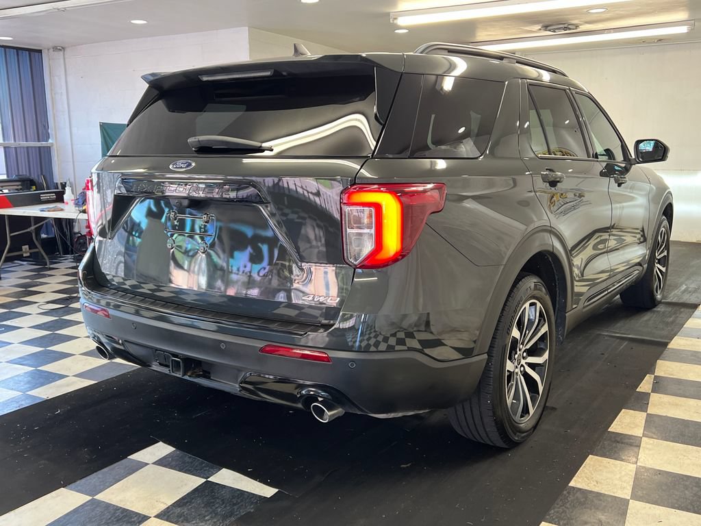 Used 2023 Ford Explorer ST-Line w/ Class IV Trailer Tow Package AWD/4WD image 13