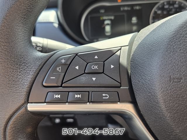 Used 2025 Nissan Versa SV FWD image 21