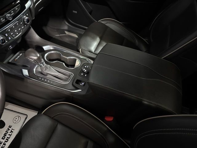 Used 2022 Chevrolet Traverse Premier w/ LPO, Floor Liner Package image 12