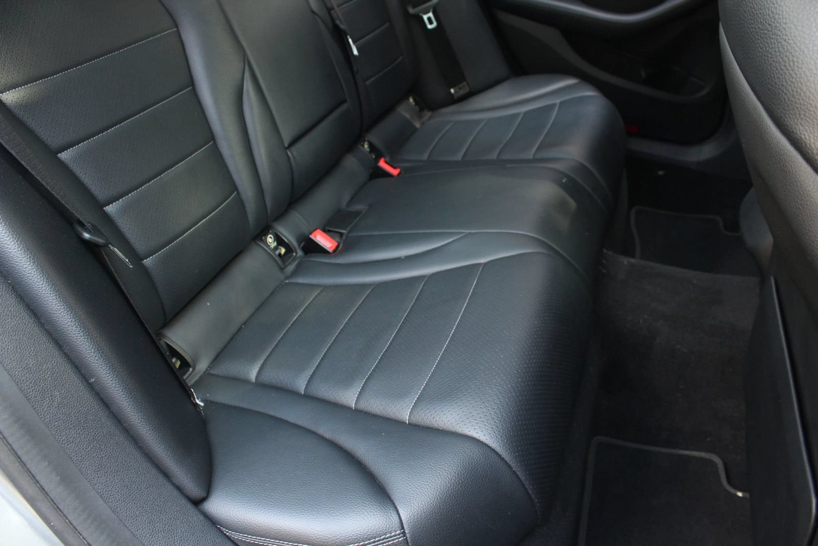Used 2015 Mercedes-Benz C 300 4MATIC Sedan w/ Premium 1 Package image 20