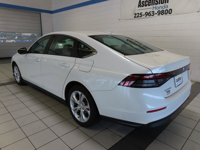Certified 2025 Honda Accord LX image 9