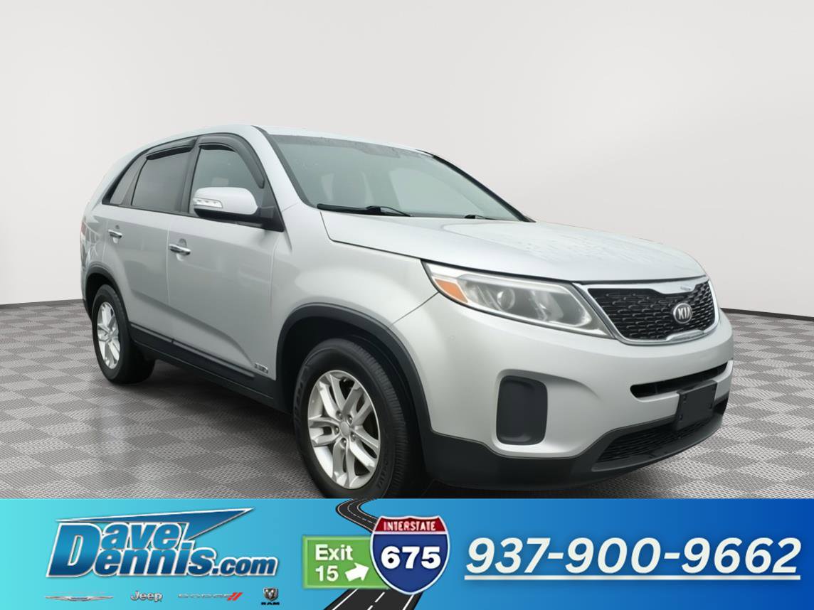 Used 2015 Kia Sorento LX image 1