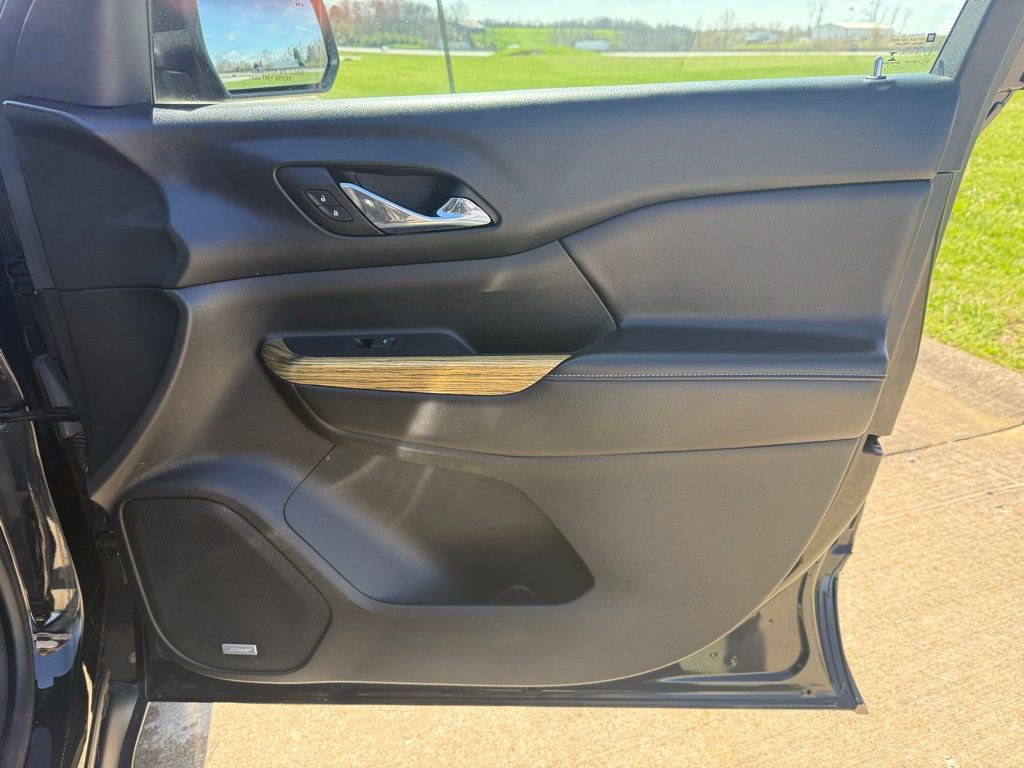 Used 2017 GMC Acadia Denali image 22