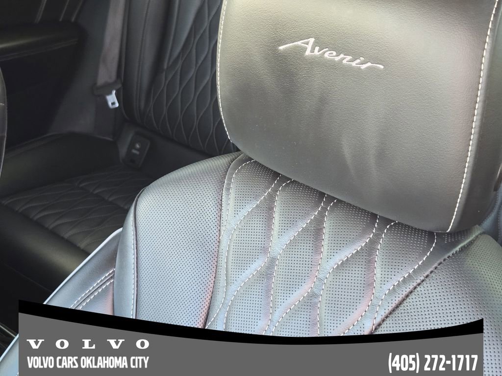 Used 2022 Buick Envision Avenir w/ Technology Package II image 14