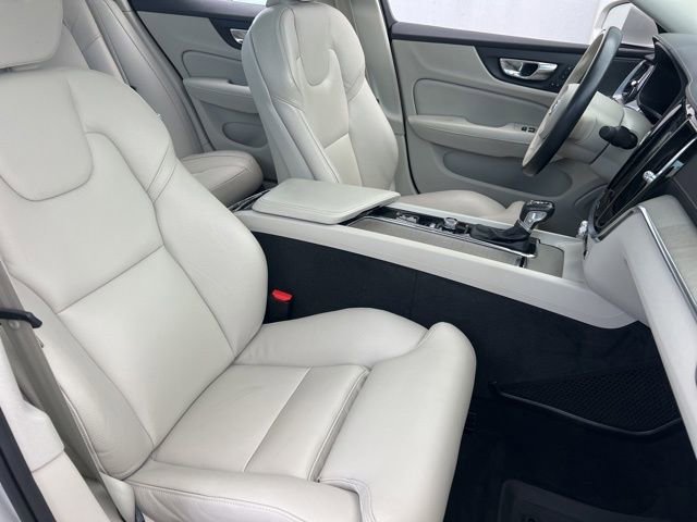 Used 2020 Volvo S60 T5 Inscription w/ Protection Package Premier image 41