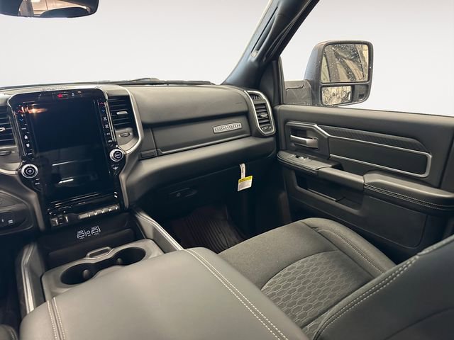 New 2026 RAM 2500 Big Horn AWD/4WD image 11