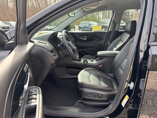 Used 2024 GMC Terrain AT4 image 28