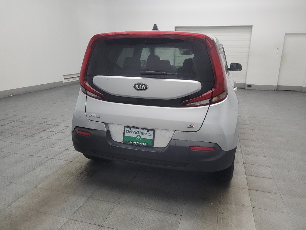 Used 2020 Kia Soul S FWD image 7