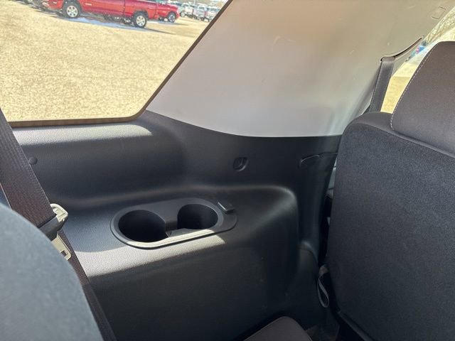 Used 2016 GMC Yukon SLE w/ HD Trailering Package image 16