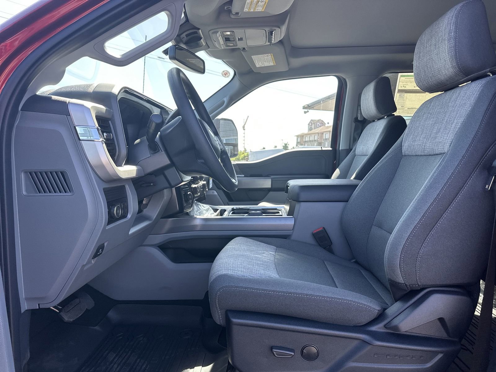 New 2025 Ford F350 XLT w/ Black Appearance Package image 10