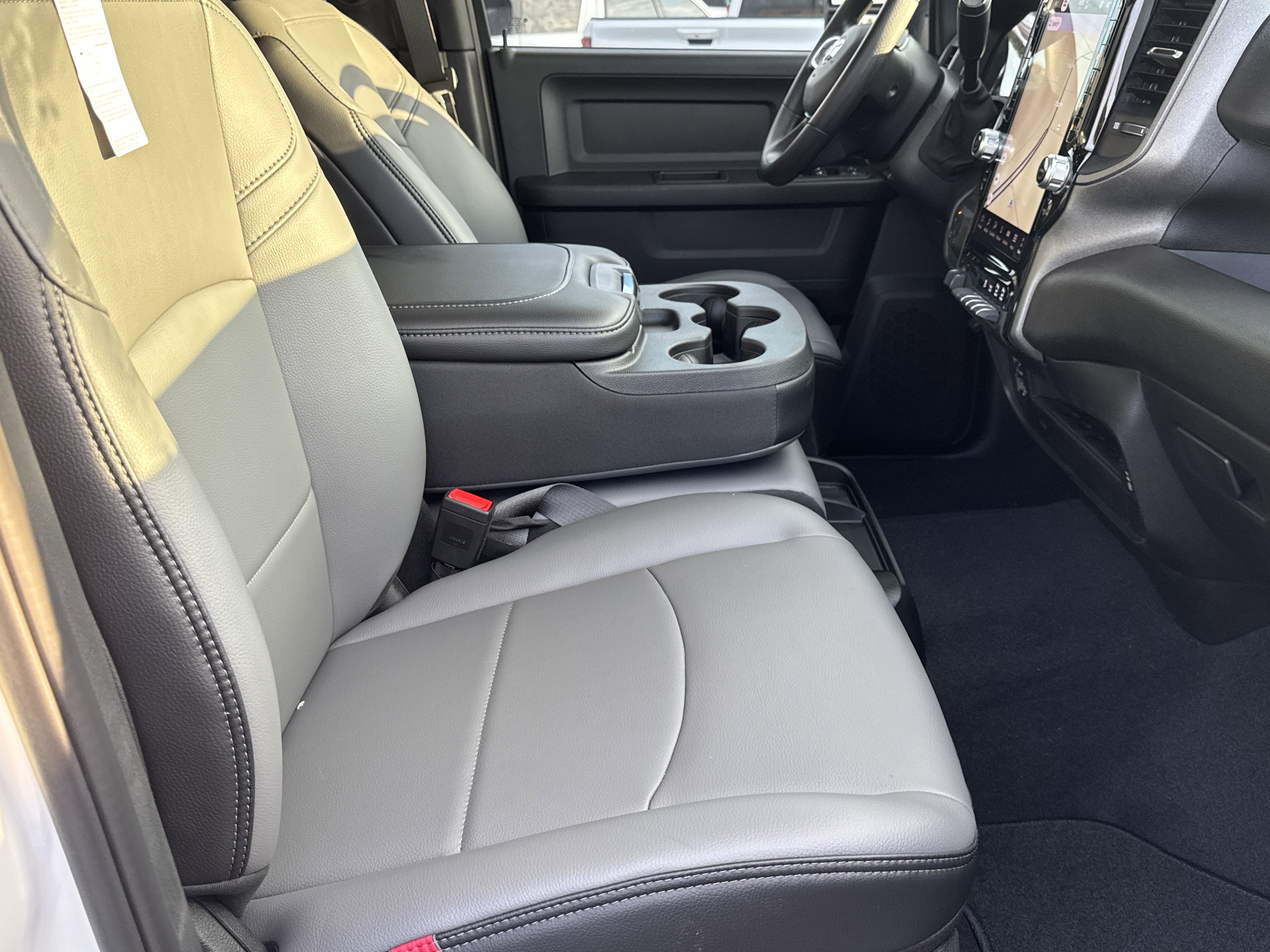 New 2026 RAM 2500 Tradesman AWD/4WD image 13