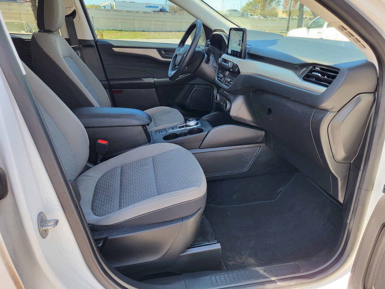 Certified 2022 Ford Escape SE w/ SE Sport Appearance Package image 12