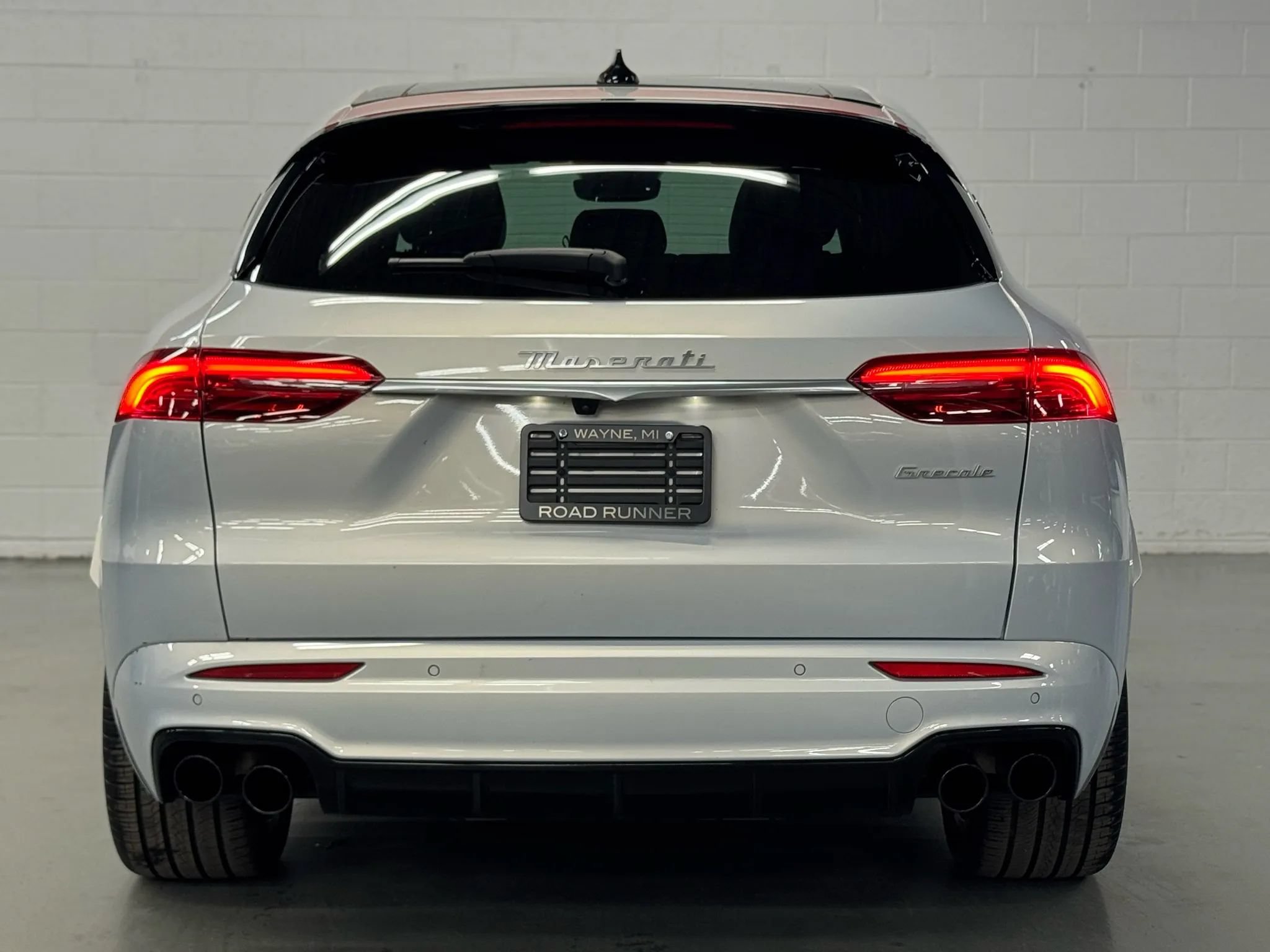 Used 2023 Maserati Grecale Modena AWD/4WD image 4