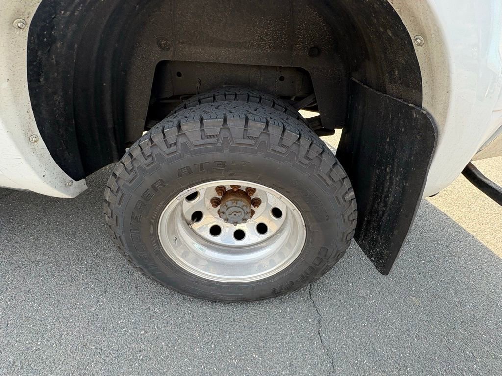 Used 2015 RAM 3500 Laramie Longhorn image 16