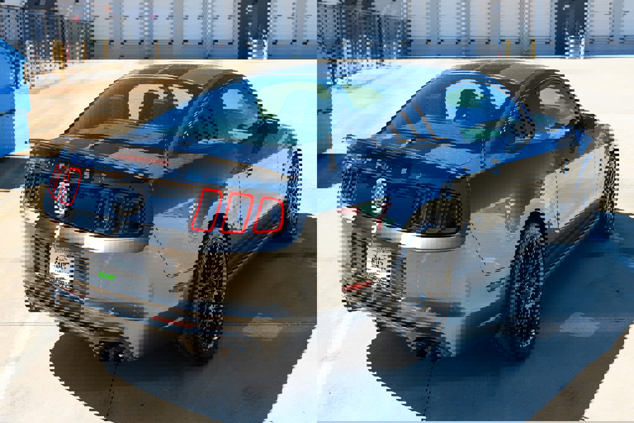 Used 2014 Ford Mustang Shelby GT500 w/ Equipment Group 821A image 16