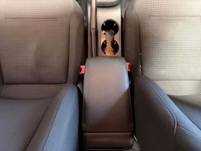 Used 2015 Volkswagen Jetta S image 29