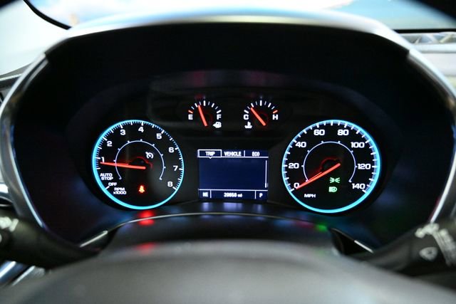 Used 2021 Chevrolet Equinox LS w/ LPO, Blackout Package image 39